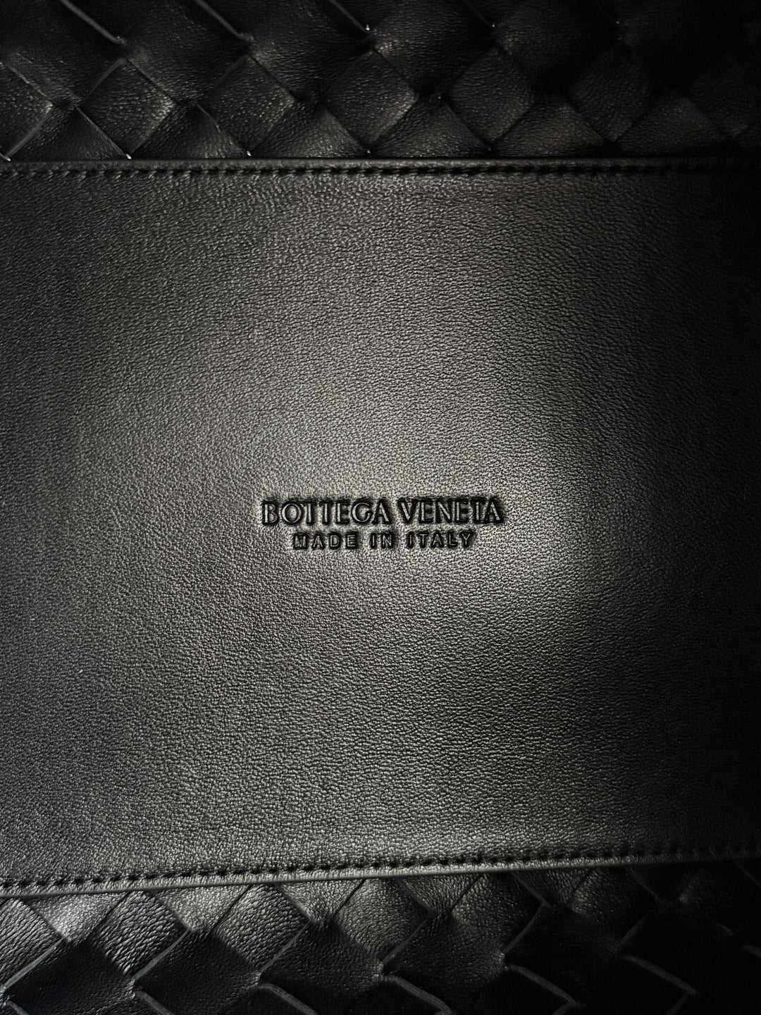 Bottega Veneta 835921 Black Designer Handbag Edition 6 - detail image 8