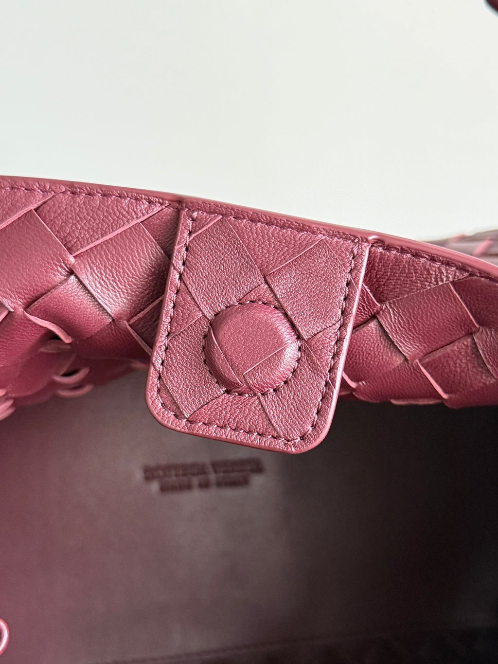 Bottega Veneta 835921 Red Designer Handbag - detail image 7