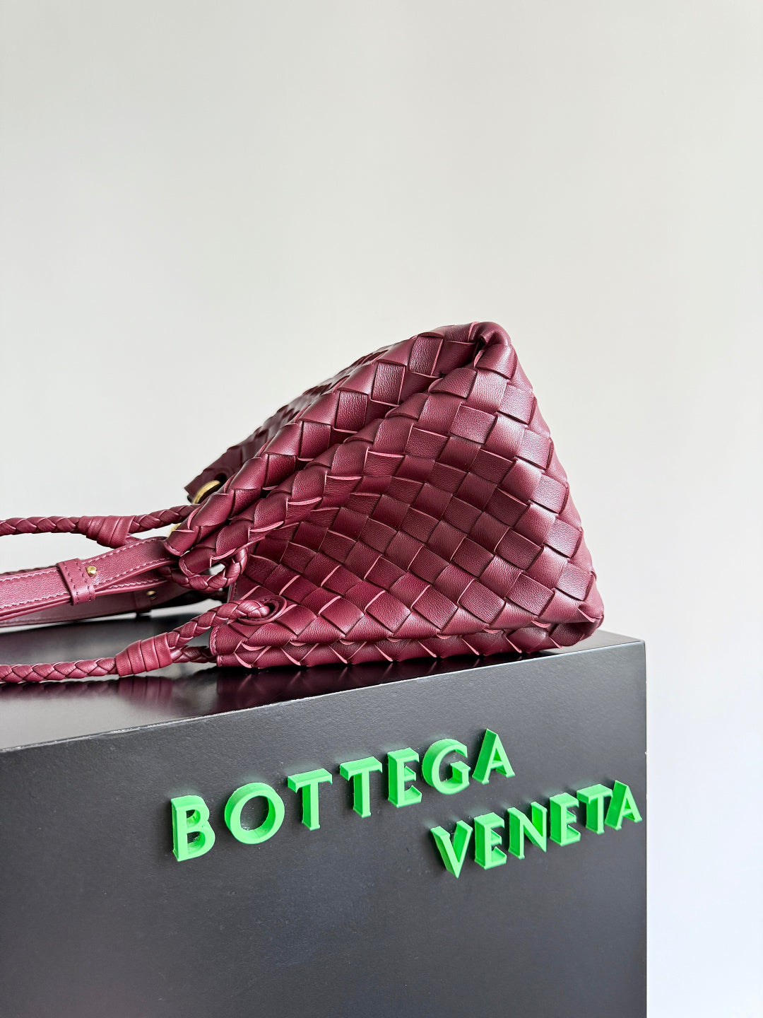 Bottega Veneta 835921 Red Designer Handbag - detail image 4