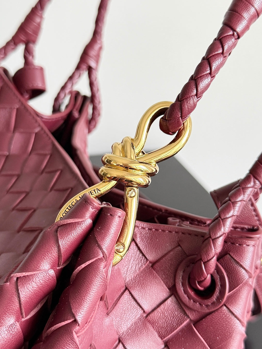 Bottega Veneta 835921 Red Designer Handbag - detail image 5