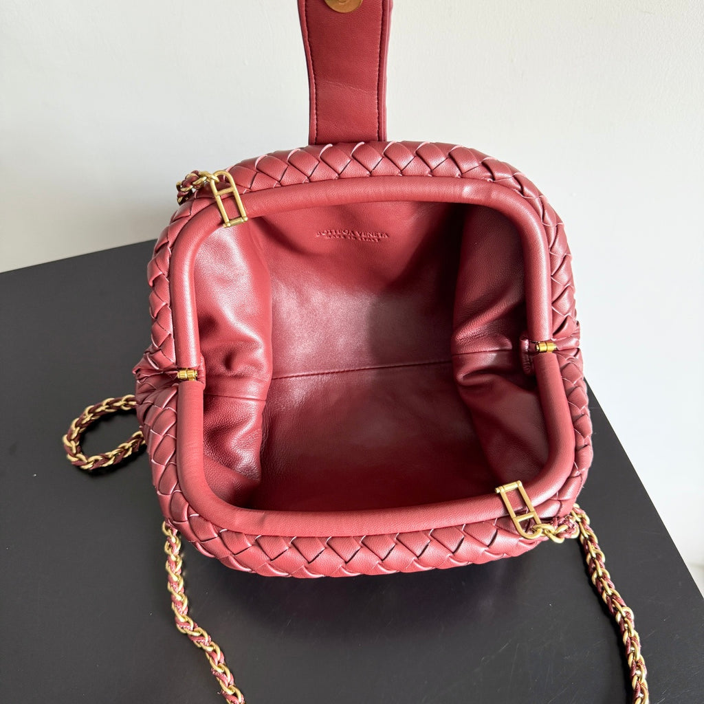 Bottega Veneta 804038 Red Clutch Bag - detail image 9