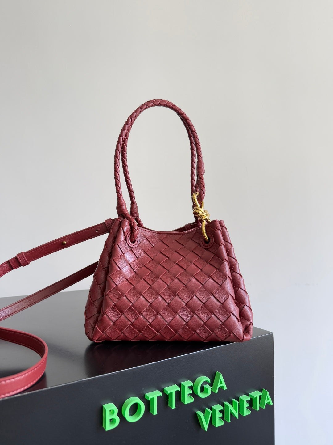Bottega Veneta 796569 Red Designer Handbag