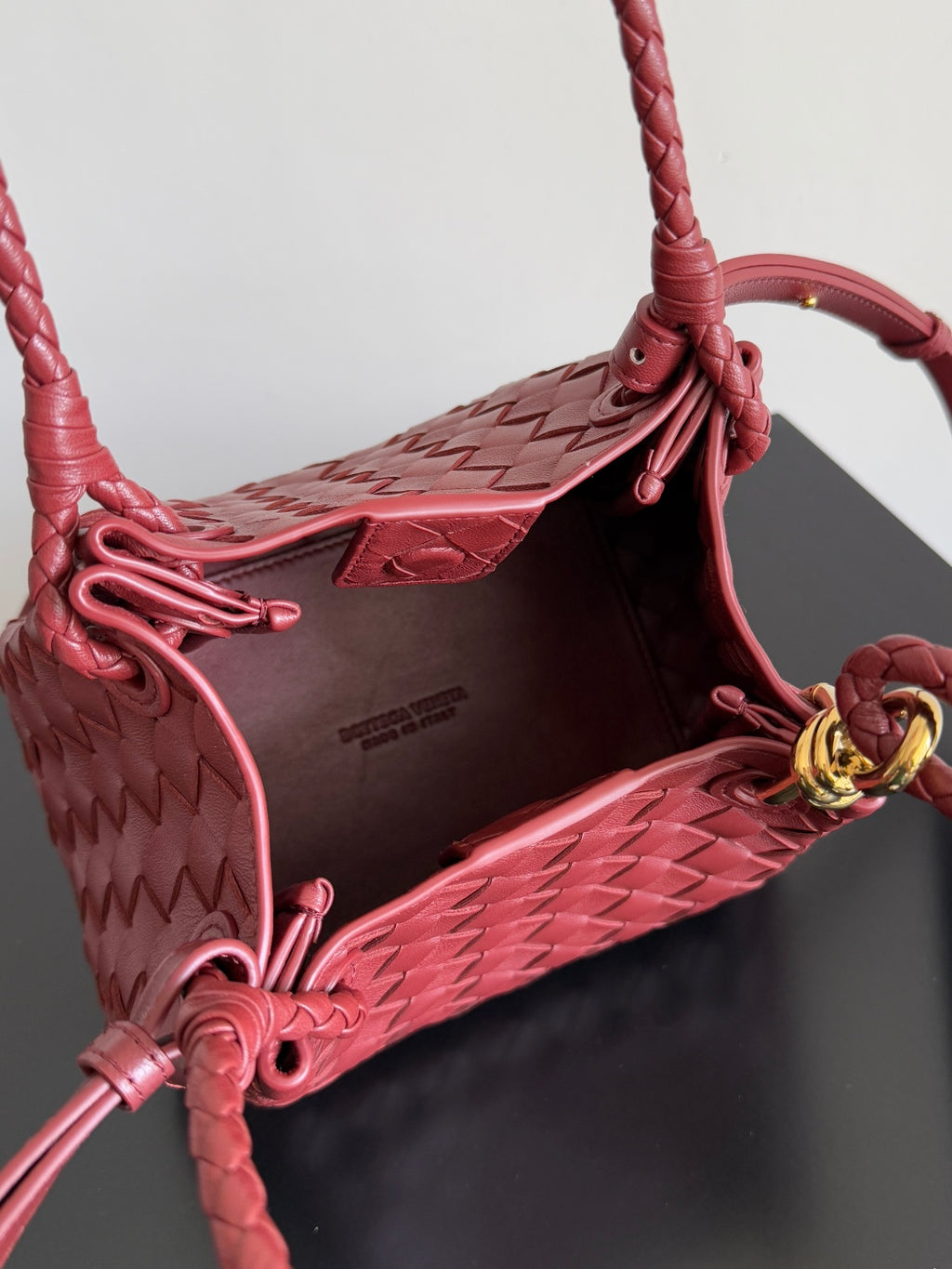 Bottega Veneta 796569 Red Designer Handbag - detail image 9