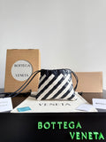 Bottega Veneta White Designer Handbag Edition 22