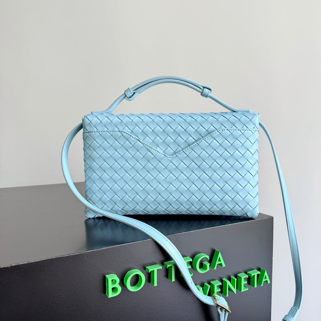 Bottega Veneta 817191 Teal Tote Bag - detail image 2