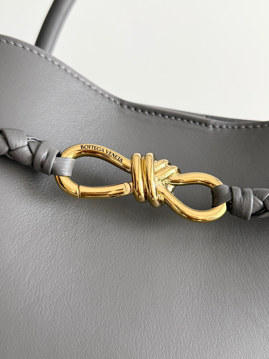 Bottega Veneta 806010 Black Hobo Bag - detail image 4