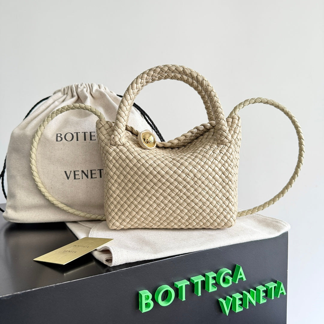 Bottega Veneta 776755 Silver Designer Handbag