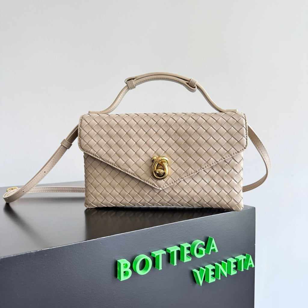 Bottega Veneta 817191 Silver Tote Bag Edition 2 - detail image 3