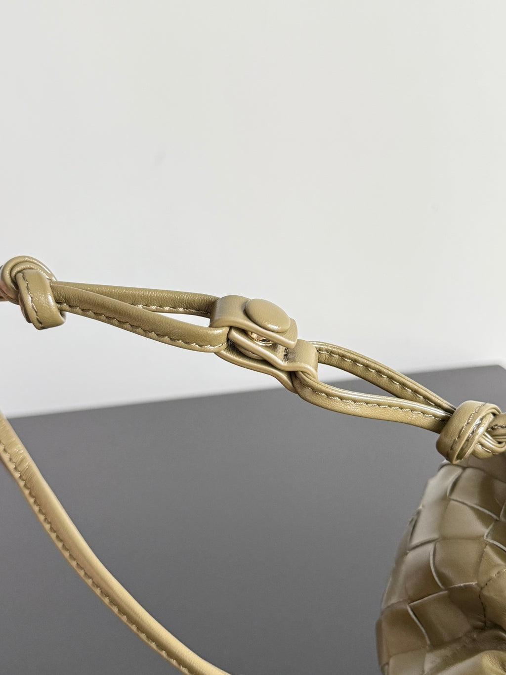 Bottega Veneta 796728 Olive Green Hobo Bag - detail image 4