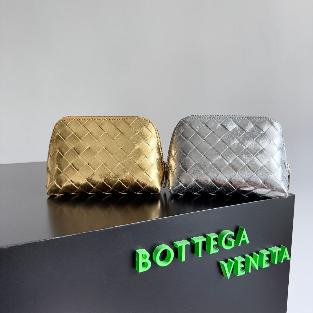 Bottega Veneta Silver Designer Wallet Edition 6