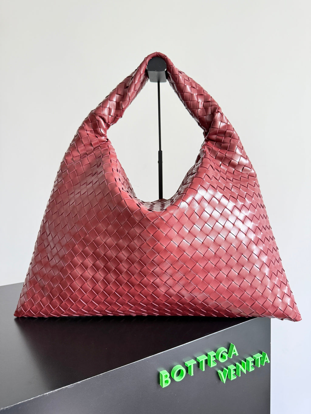 Bottega Veneta 763970 Red Designer Handbag Edition 2