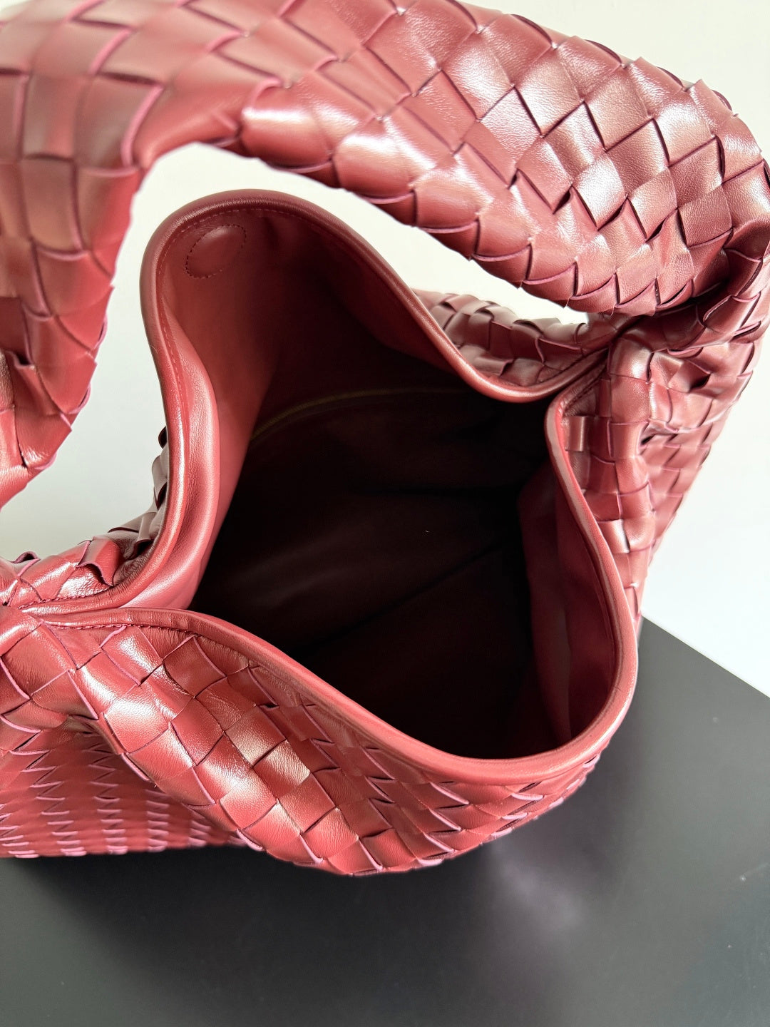 Bottega Veneta 763970 Red Designer Handbag Edition 2 - detail image 9