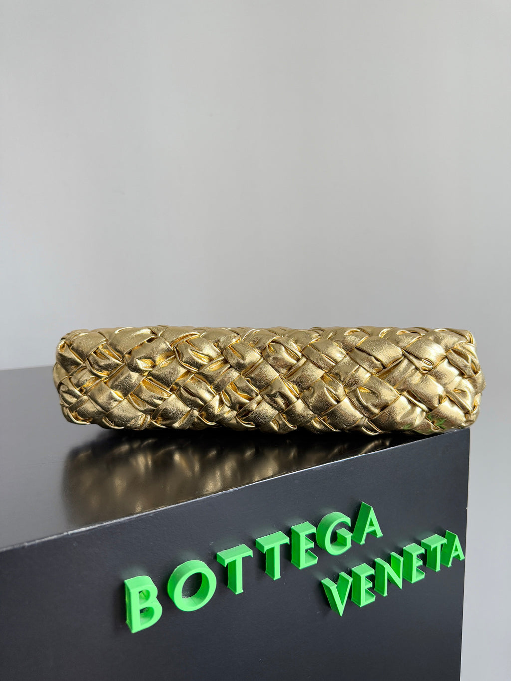 Bottega Veneta 785780 Olive Green Designer Handbag - detail image 3