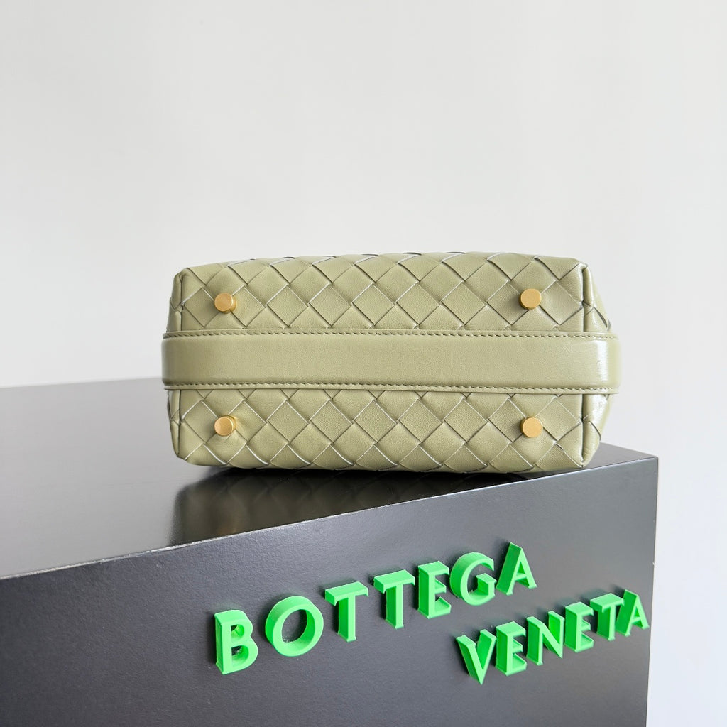 Bottega Veneta 815395 Silver Designer Handbag - detail image 3