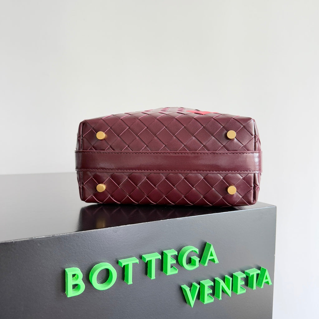 Bottega Veneta 754443 Red Designer Handbag - detail image 3