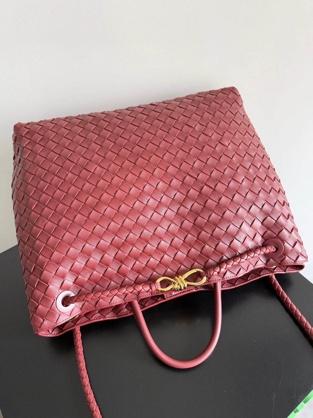 Bottega Veneta 743575 Red Designer Handbag - detail image 4