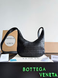 Bottega Veneta Black Designer Handbag Edition 686