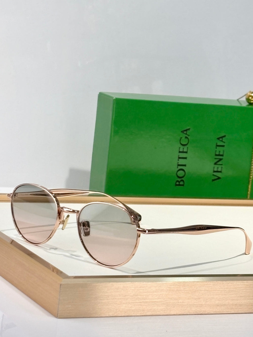 Bottega Veneta BV1396S Green Designer Sunglasses 55-22-140 mm - detail image 2