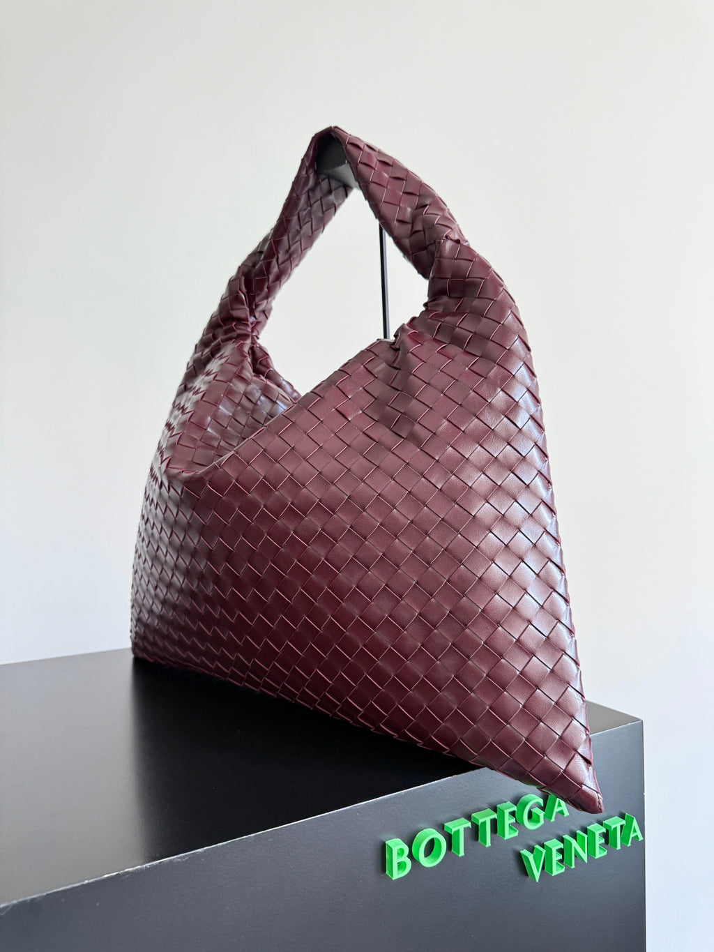 Bottega Veneta 763970 Red Designer Handbag - detail image 2