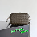 Bottega Veneta 755923 Black Designer Handbag Edition 4