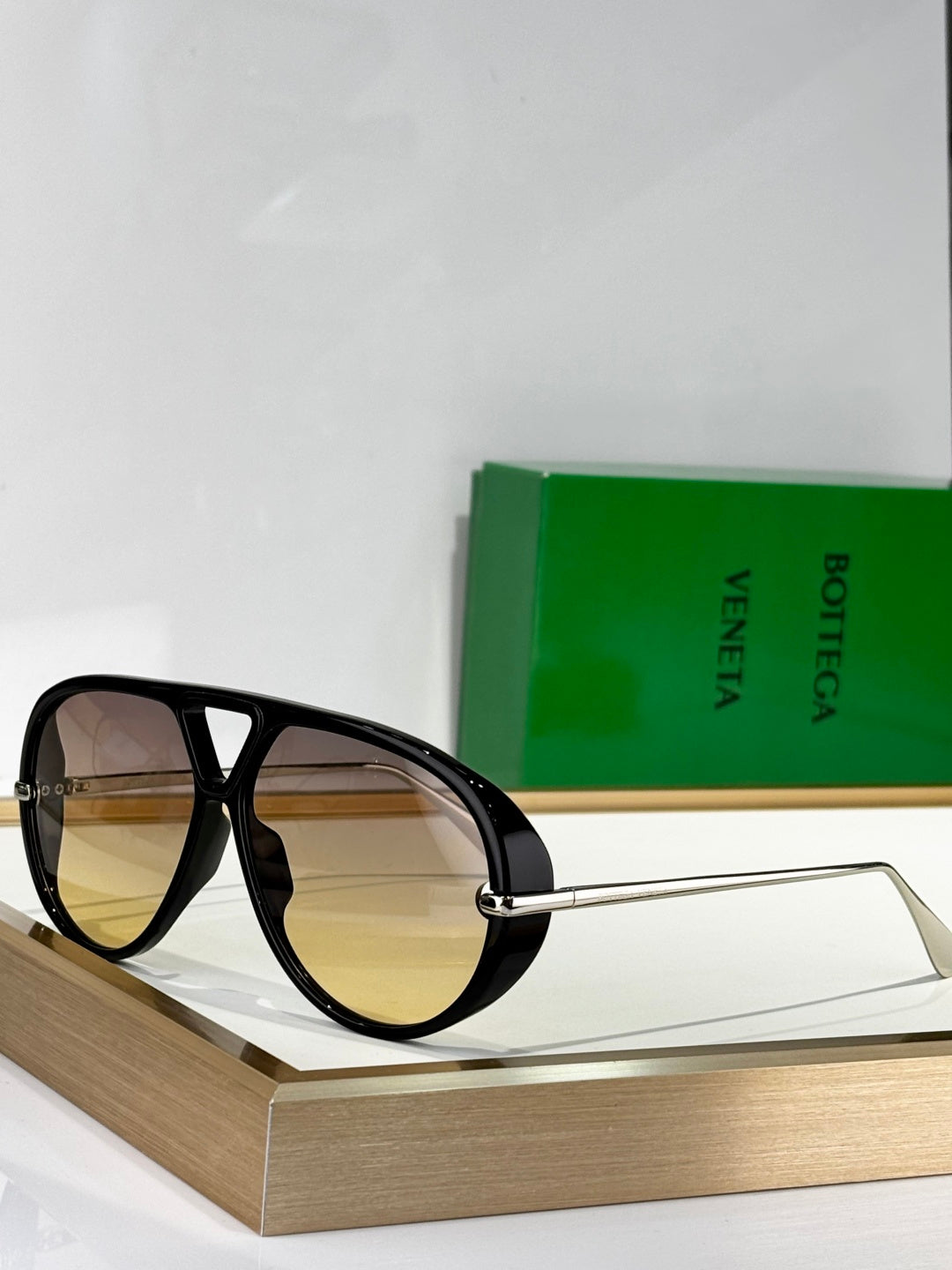 Bottega Veneta BV1274 Green & Brown Designer Sunglasses 63-12-145 mm - detail image 5