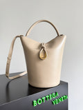 Bottega Veneta 806038 Silver Bucket Bag