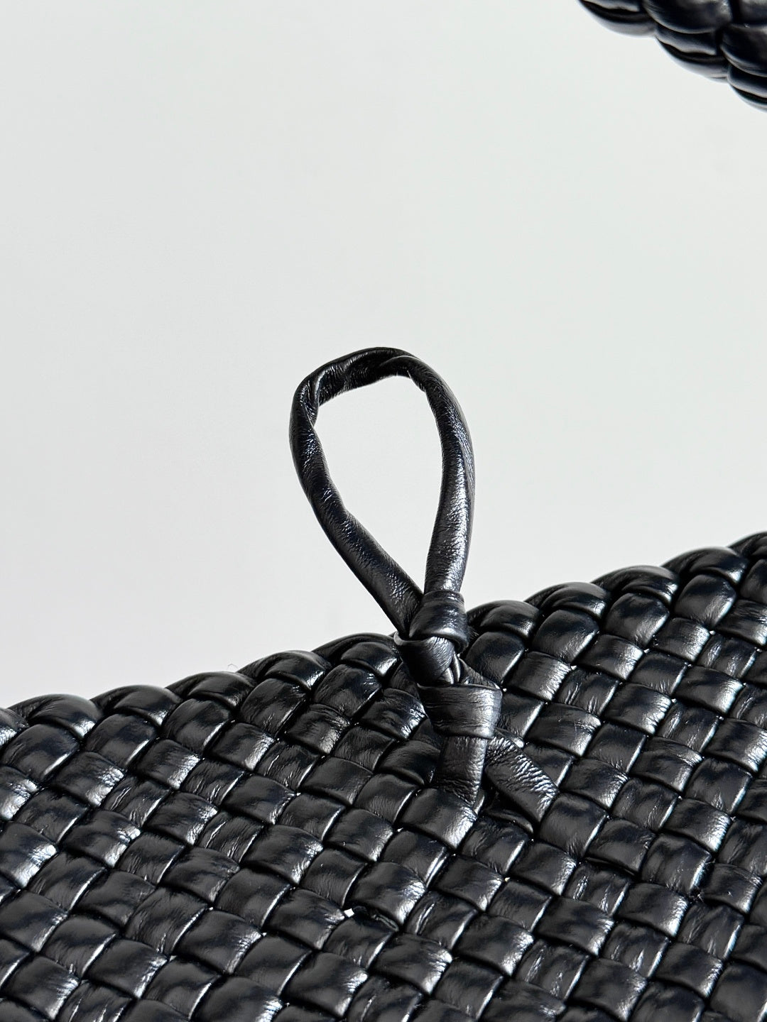 Bottega Veneta 762635 Black Designer Handbag - detail image 4