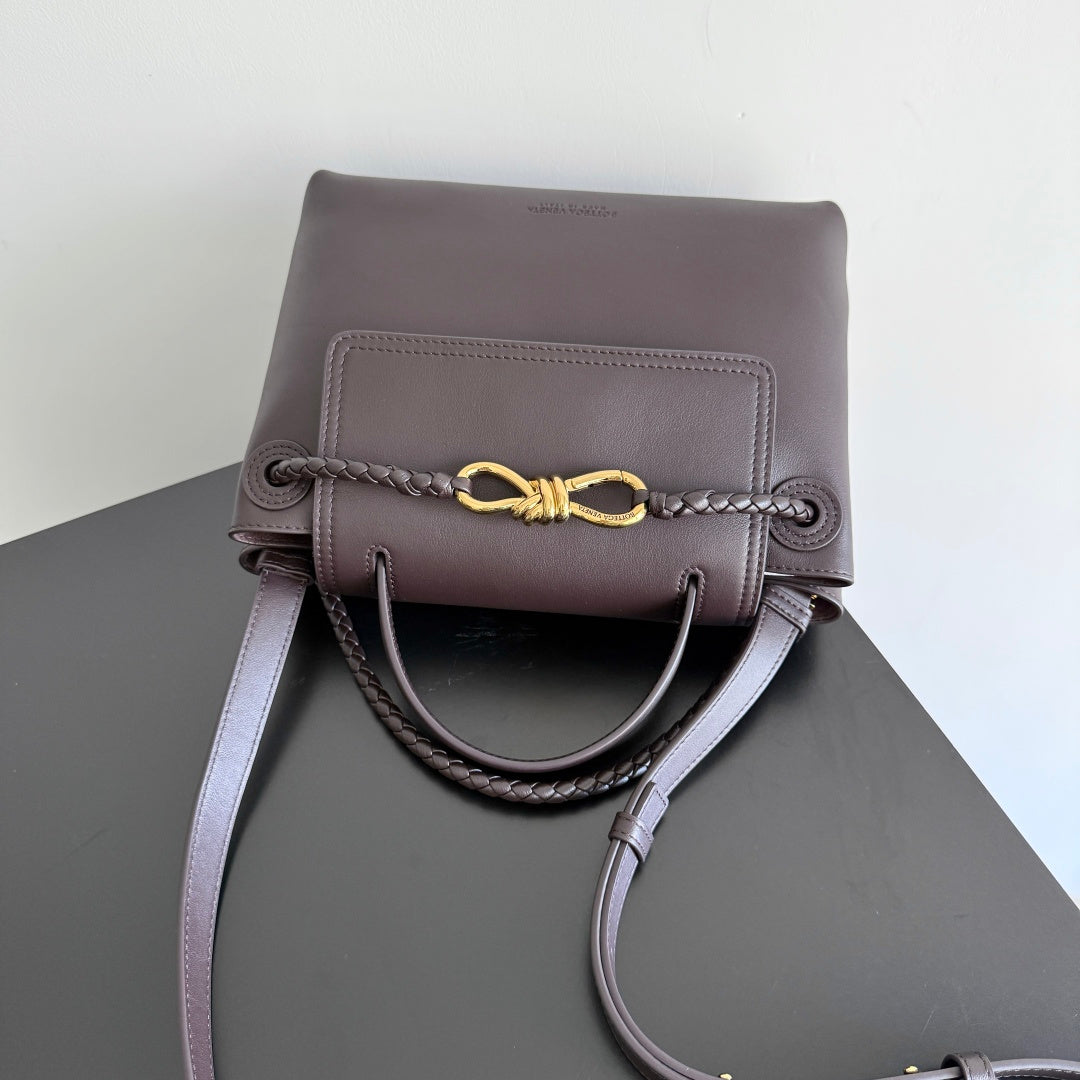Bottega Veneta 835835 Black Designer Handbag Edition 2 - detail image 7