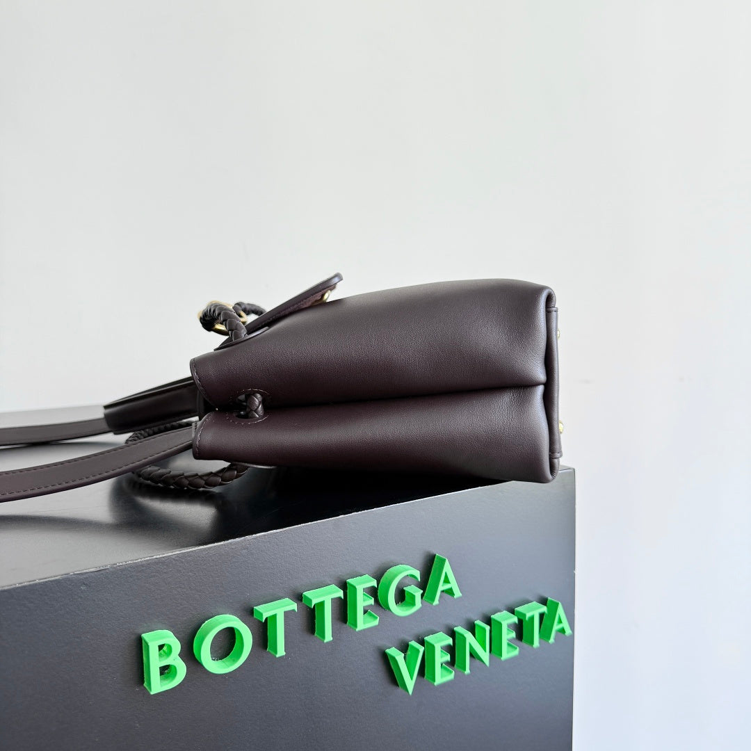 Bottega Veneta 835835 Black Designer Handbag Edition 2 - detail image 3
