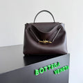 Bottega Veneta Brown Designer Handbag Edition 40