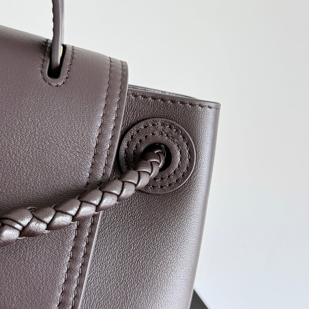 Bottega Veneta Brown Designer Handbag Edition 40 - detail image 8