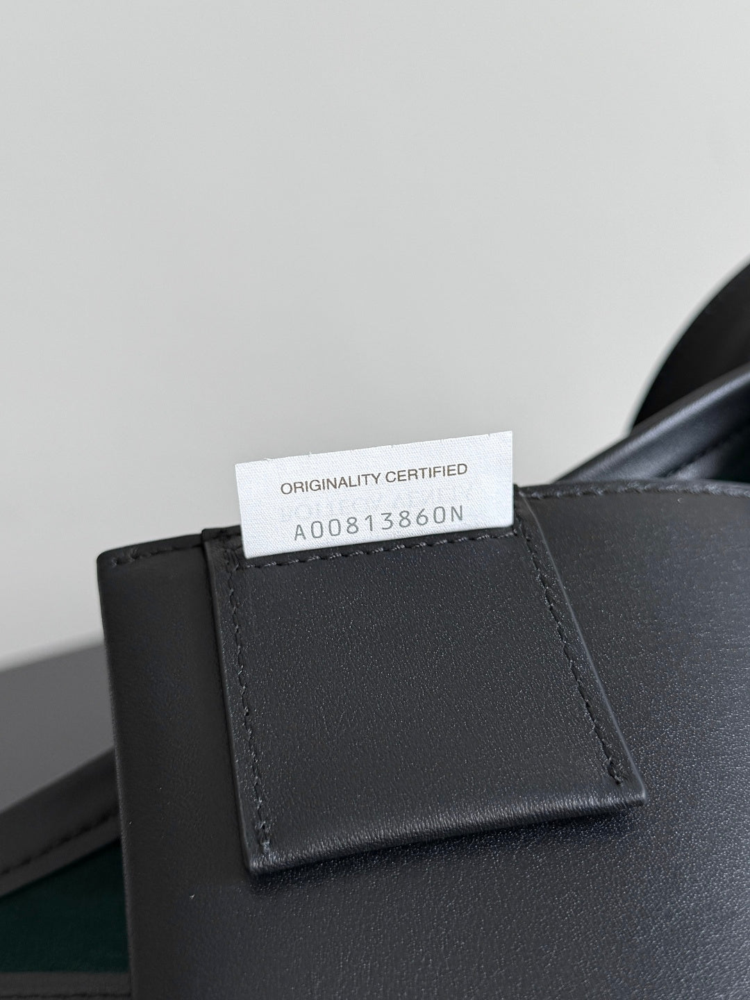 Bottega Veneta 815807 Black Designer Handbag Edition 4 - detail image 8