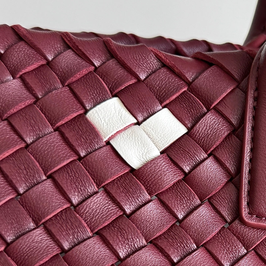 Bottega Veneta 709464 Red Card Holder - detail image 5