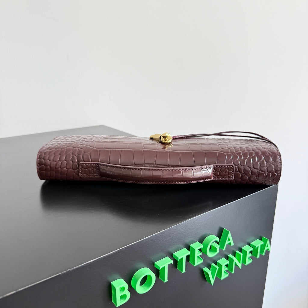 Bottega Veneta 741511 Black & Red Designer Handbag - detail image 5