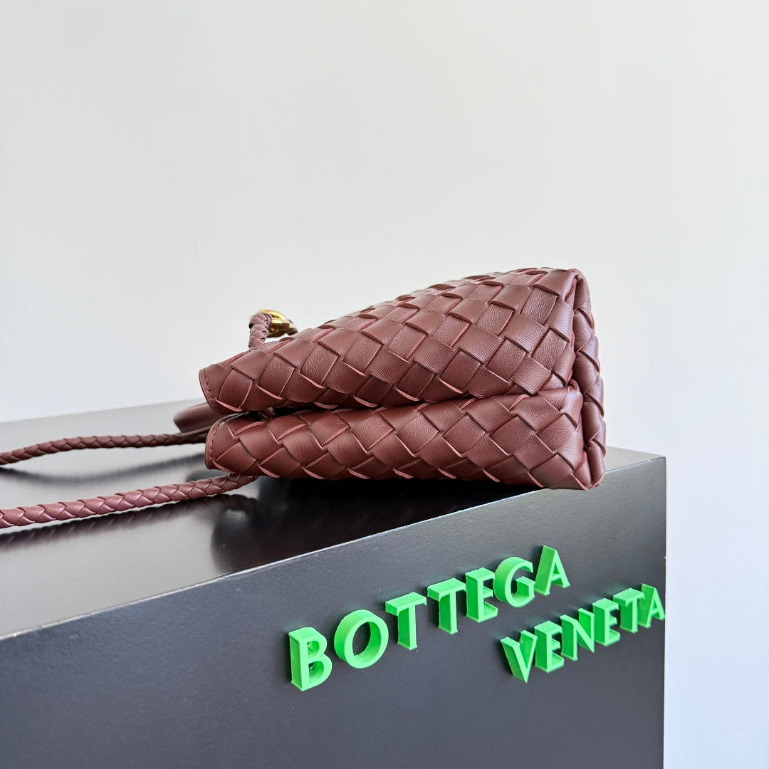Bottega Veneta 743568 Red Designer Handbag Edition 4 - detail image 2
