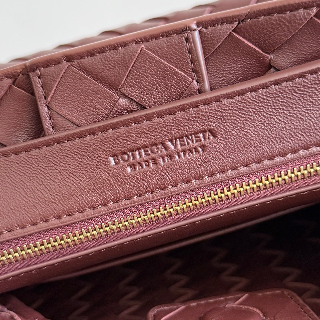 Bottega Veneta 743568 Red Designer Handbag Edition 4 - detail image 7