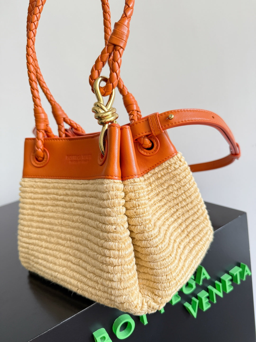 Bottega Veneta 827475 Orange Designer Wallet - detail image 4