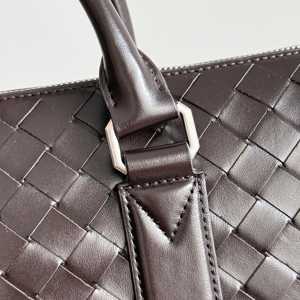 Bottega Veneta 815784 Black Designer Handbag - detail image 6