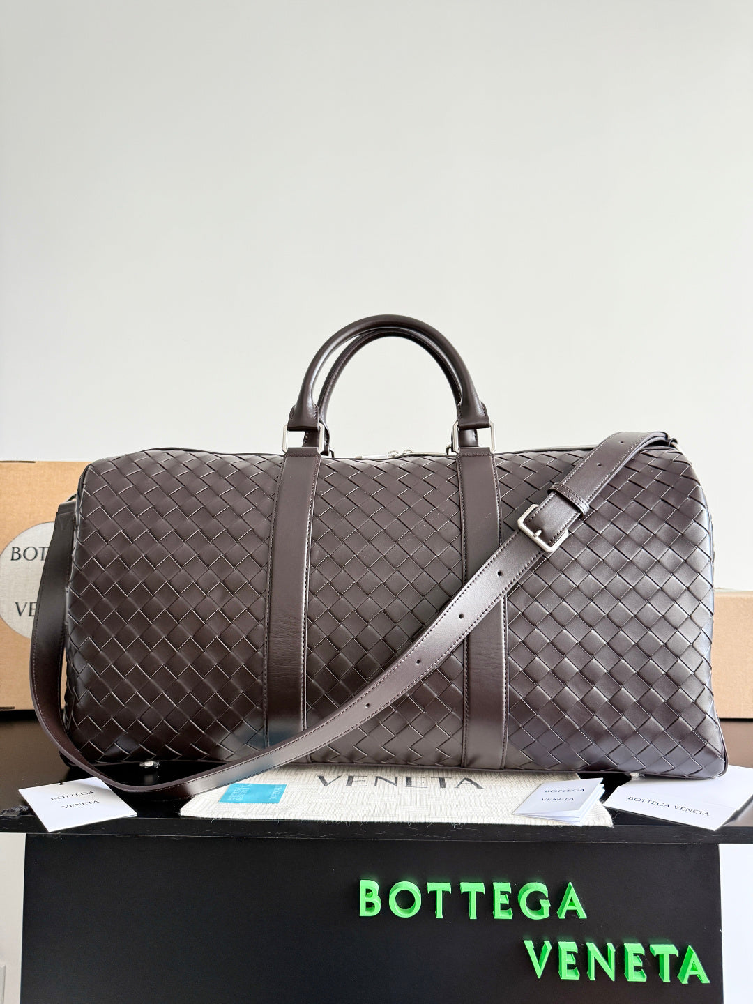 Bottega Veneta Black Designer Handbag Edition 596