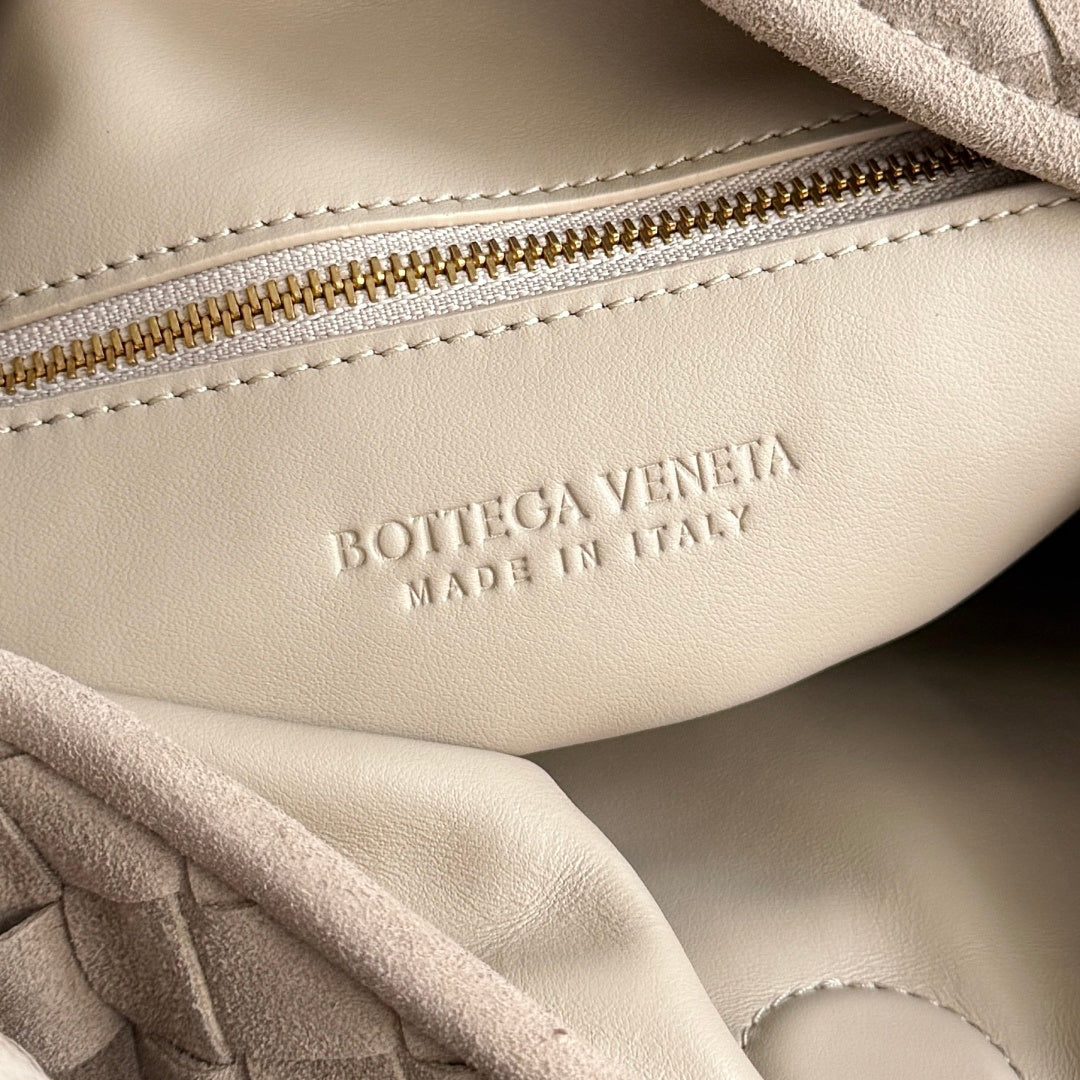 Bottega Veneta 796262 Silver Designer Handbag - detail image 7