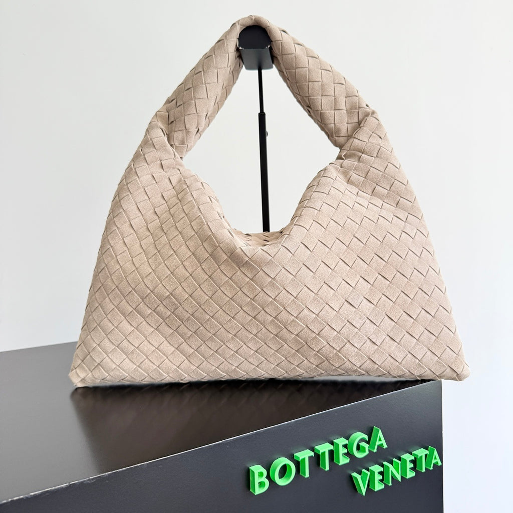 Bottega Veneta 796262 Silver Designer Handbag
