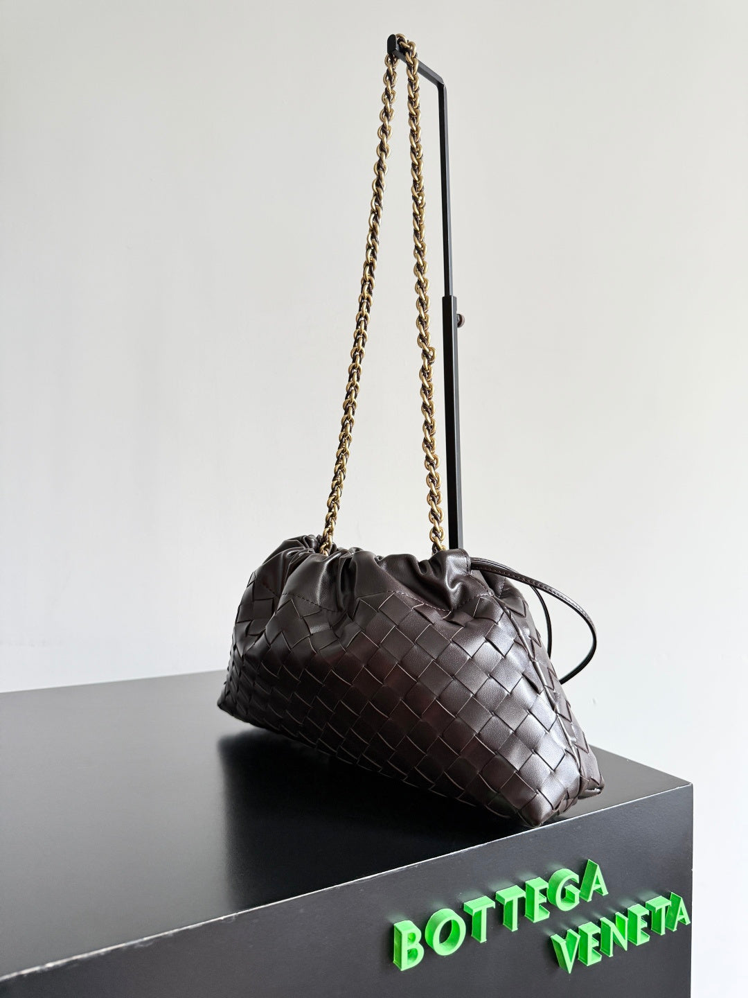 Bottega Veneta 839394 Black Hobo Bag Edition 3 - detail image 2