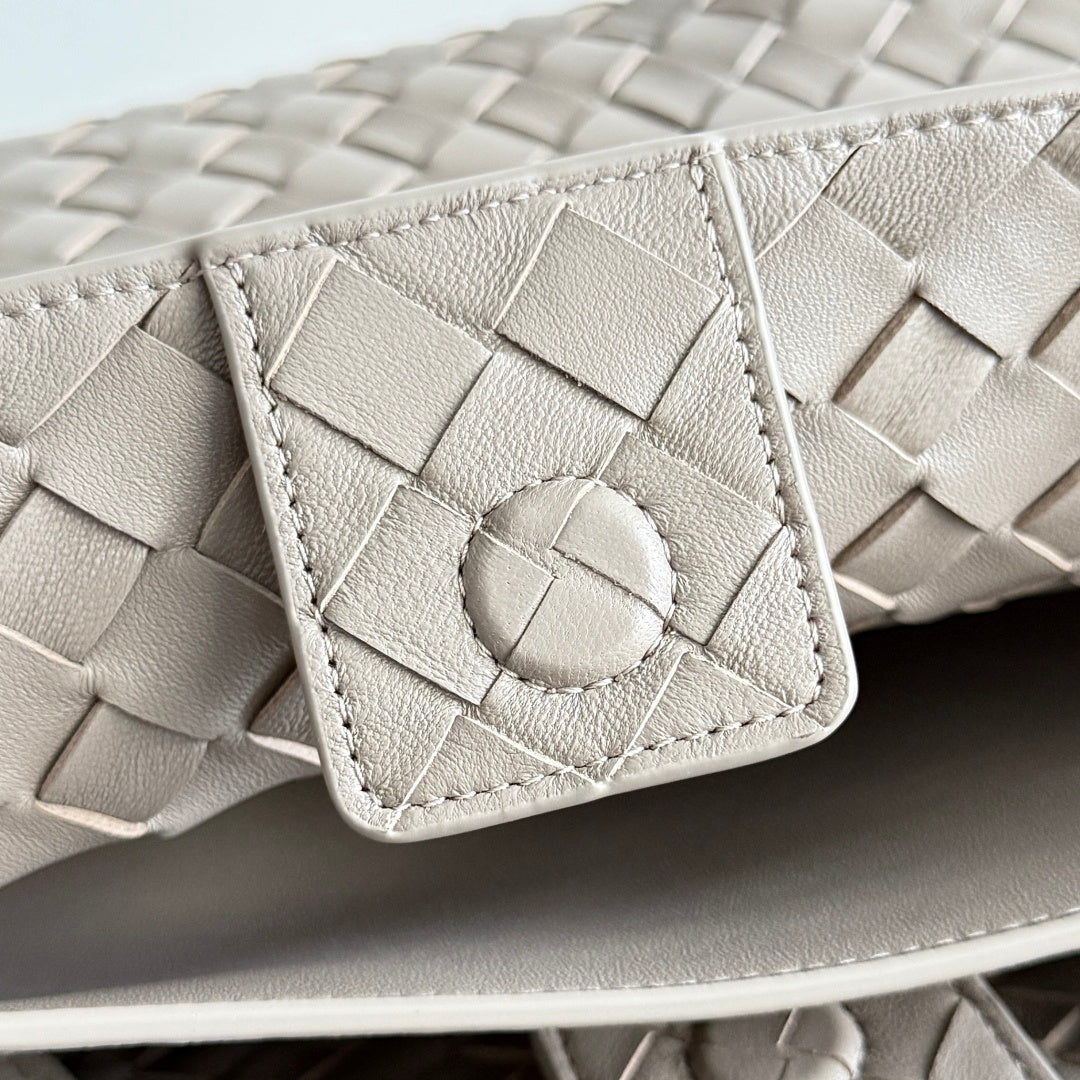 Bottega Veneta 743572 Silver Designer Handbag Edition 2 - detail image 7