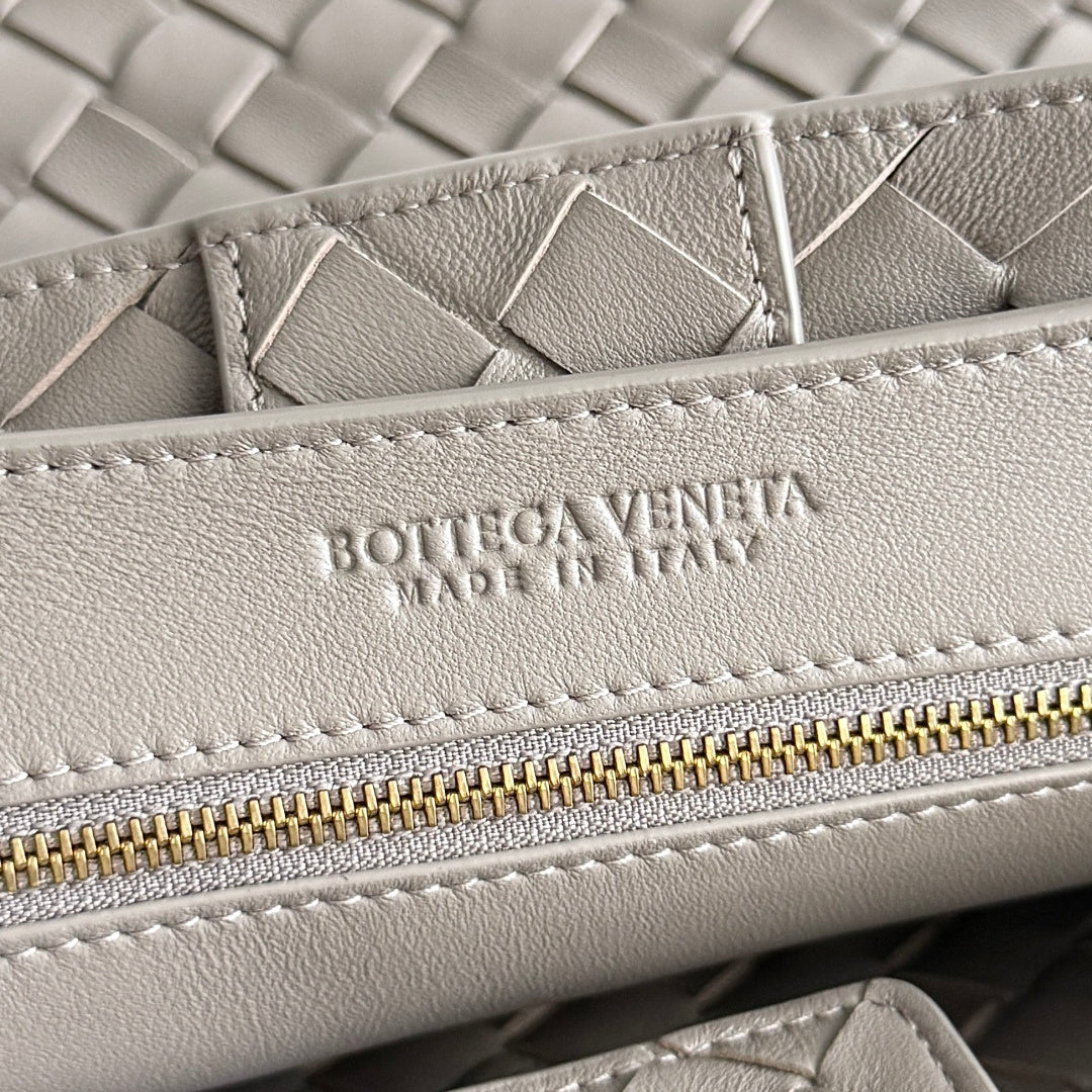 Bottega Veneta 743572 Silver Designer Handbag Edition 2 - detail image 8