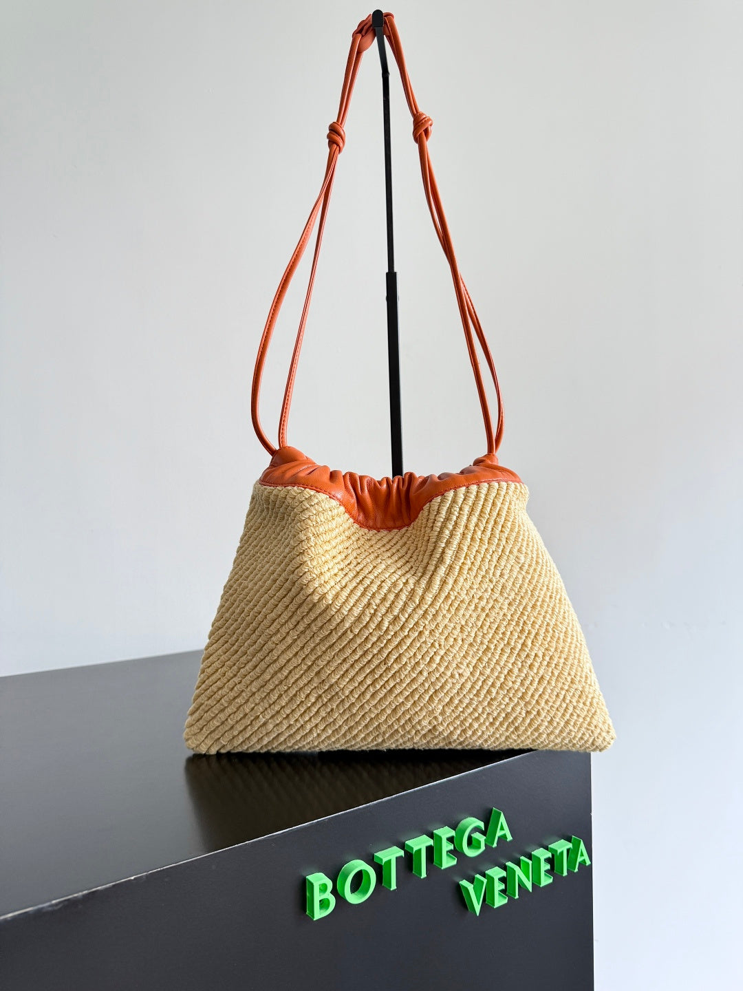 Bottega Veneta 829218 Orange Hobo Bag