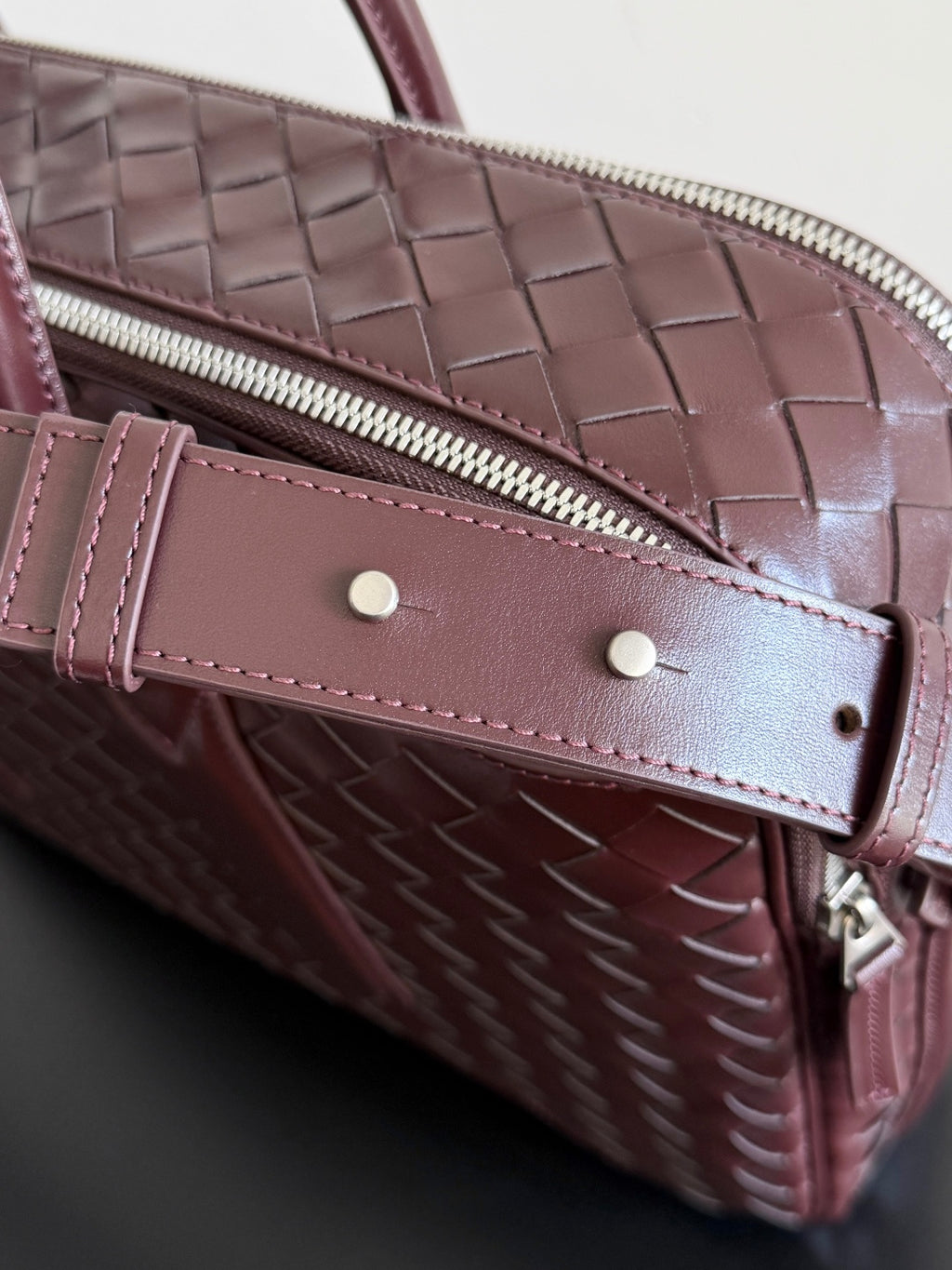 Bottega Veneta 766361 Red Designer Handbag - detail image 5