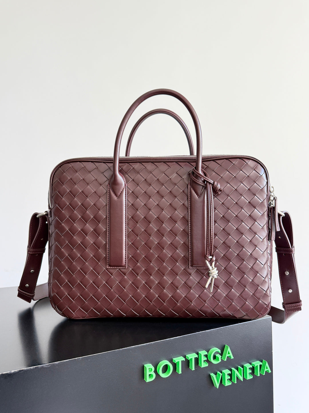 Bottega Veneta 766361 Red Designer Handbag