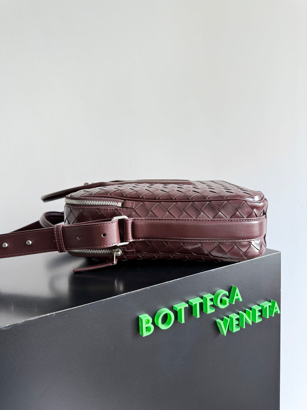 Bottega Veneta 766361 Red Designer Handbag - detail image 2