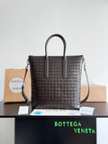 Bottega Veneta Black Designer Handbag Edition 641