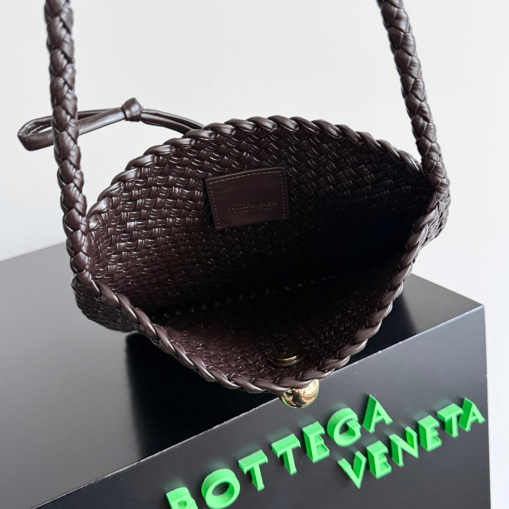 Bottega Veneta 777680 Black Designer Handbag - detail image 9
